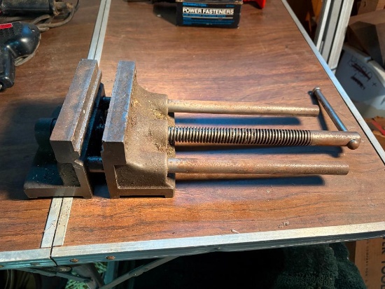 VINTAGE QUICK RELEASE 6" WOOD WORKING VISE