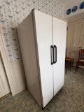 GE SIDE BY SIDE REFRIDGERATOR