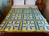 ANTIQUE QUILT, APPROX 128