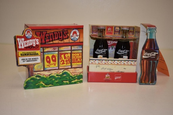 WENDYS COCA-COLA 2 BOTTLE SERVER IN ORIGINAL BOX