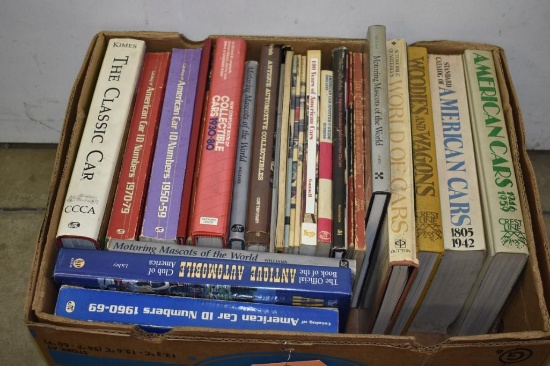 BOX WITH MISC CAR BOOKS; CLASSIC CAR, AMERICAN CARS