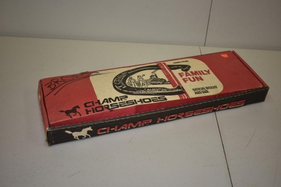 Vintage Champ Horseshoes CP4525 Official Size + Weight Complete in Box
