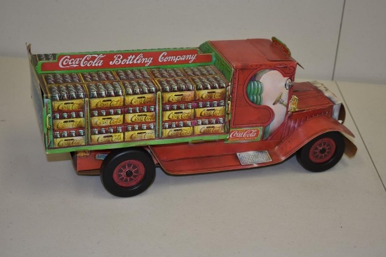 VINTAGE COCA-COLA CARD BOARD FOLD TOGETHER