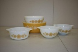 Lot of 5 Butterfly Gold Vintage Pyrex - 2 Mixing Bowls, 3 Cinderella, 1 Lid