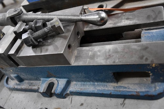 6" MACHINE VISE