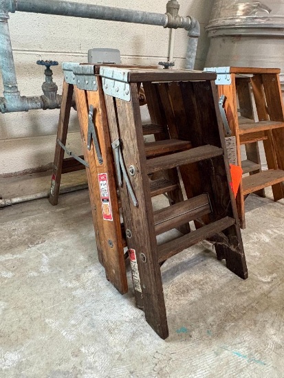 (3) WOODEN STEP LADDERS, 2' TALL, 200 LB CAPACITY