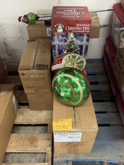 NOSTALGIC CHRISTMAS TREE W/REMOVABLE BULBS, (5) BOXES OF CHRISTMAS DECORATIONS