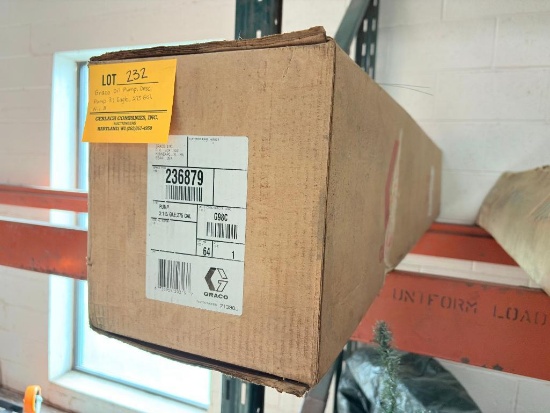GRACO OIL PUMP, DESC: PUMP 3:1 EAGLE, 275 GALLON, NEW IN BOX