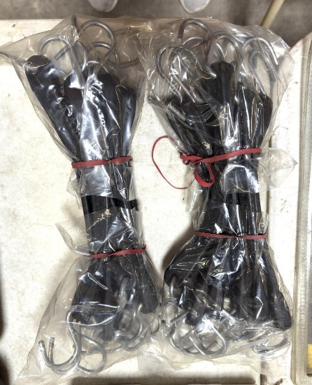 (2) BUNDLES OF 9" BUNGEE CORDS, APPROX 20 COUNT