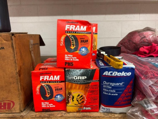 SUPER GRAPHITE OIL FILTER WRENCH (2) AC DELCO DURAGUARD OIL FILTERS PF35 AND (6) FRAM EXTRA GUARD