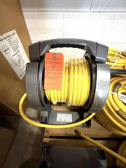 POWER PORT PRODUCTS 100' AIR HOSE ON A REEL, WALL MOUNT ON TOTE AIR HOSE CADDY
