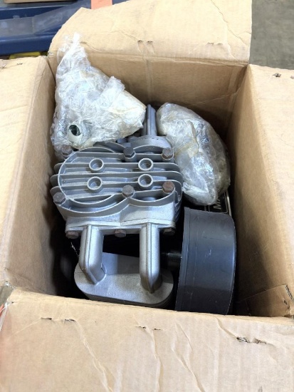SAYLOR-BEALL MFG. CO. 2-STAGE AIR COMPRESSOR PUMP, MODEL 705, S/N 5-57-R09, NEW IN CRATE!