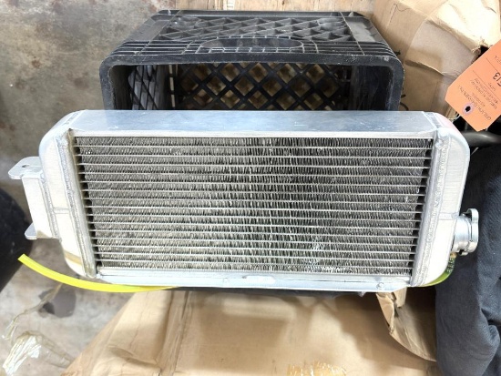 GRIFFIN/SHAMROCK RACING RADIATOR 8" X 18"