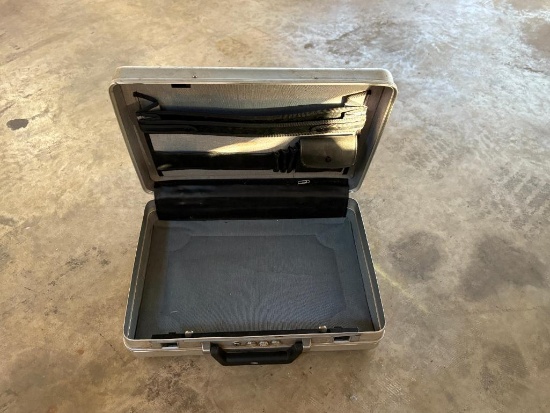 ALUMINUM BRIEFCASE