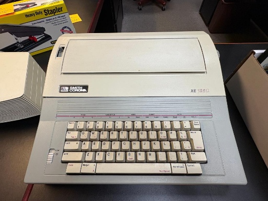 SMITH CORONA ELECTRIC TYPEWRITER, MODEL XE1950