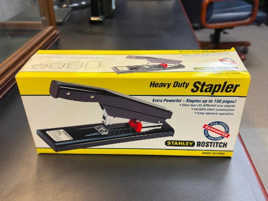 HEAVY DUTY STAPLER