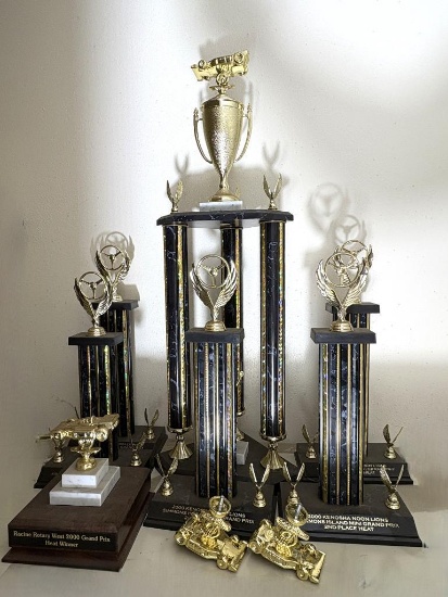 LOT WITH (7) TROPHIES 6" UP TO 30" TALL