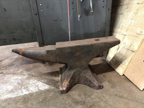 LARGE ANVIL