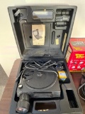VINTAGE KODAK 750H CAROUSEL W/HARD CASE