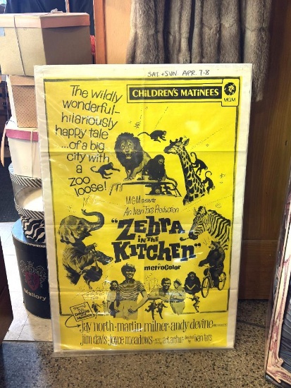 SUPER COOL VINTAGE CHILDREN'S MATINEE BY MGM "ZEBRA IN THE KITCHEN" APPROX 41"T 27.25"W