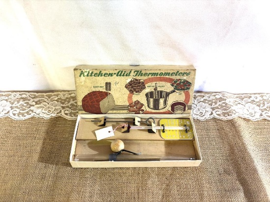 VINTAGE KITCHEN-AID THERMOMETER IN ORIGINAL BOX