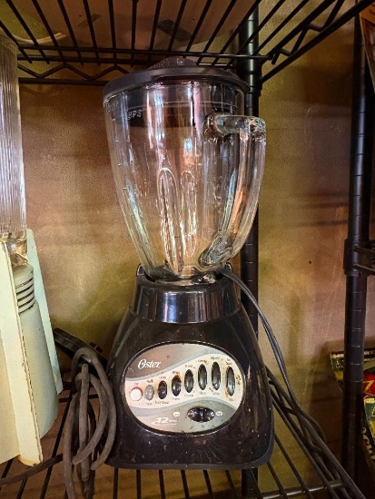 OSTER 12 SPEED BLENDER