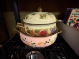 SET OF (2) ENAMAL AND BRASS COVERED OVEN COOKING DISHES