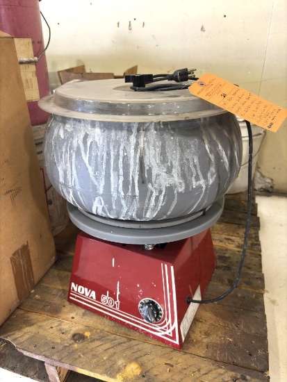 (2013) NOVA SYSTEMS VIBRATORY DEBURRER, MODEL: NOVA 501-HT, S/N:22756-0413, 1/3 HP, SINGLE PHASE,