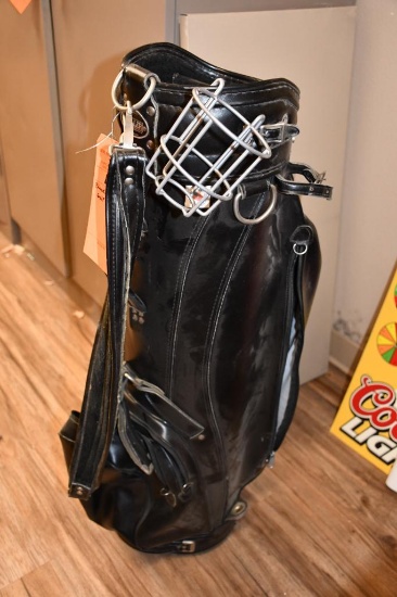 BLACK MILLER GOLF BAG