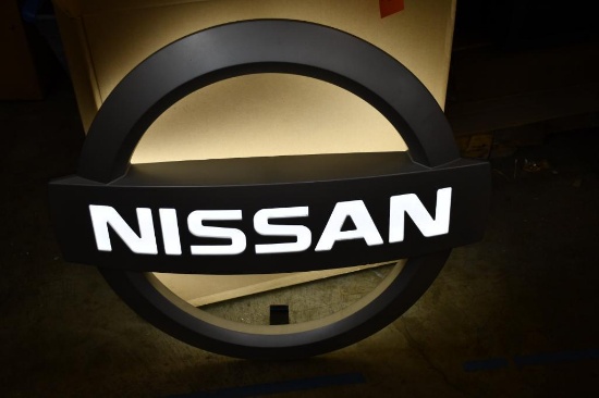 NISSAN DISPLAY LIGHT W/BOX, 27"H X 29"W