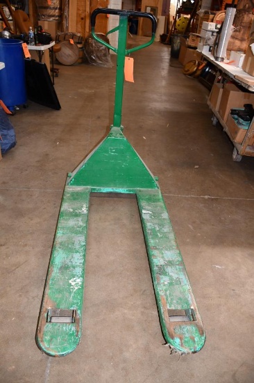 GREEN PALLET JACK