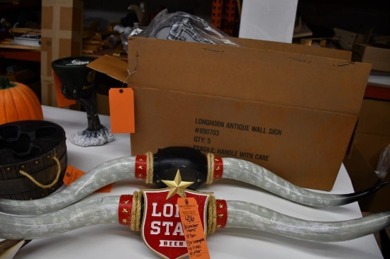 (2) LONESTAR "HORNS", 51" SPAN, (1) IS INCOMPLETE, TIP BROKEN ON OTHER