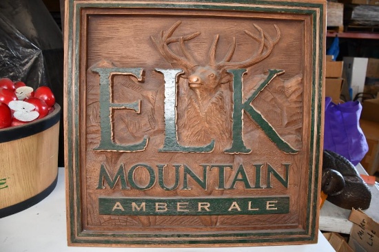 ELK MOUNTAIN AMBER ALE POLURETHANE SIGN, 23" X 23"