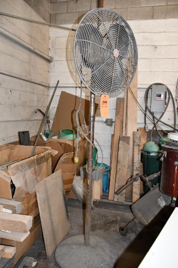 DAYTON 24" PEDESTAL FAN