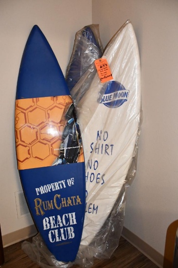 (4) SURF BOARD STYLE BOARDS: RUM CHATA, BLUE MOON, ETC., DECORATIONS
