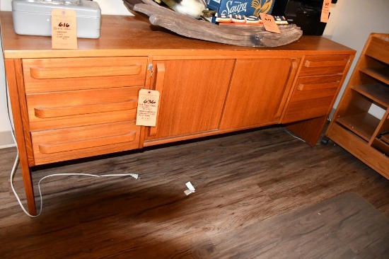 DESK, BROWN WOOD W/4 DRAWERS, 35" X 72", MATCHING CREDENZA, 5 DRAWERS & MIDDLE SHELVES, KEY,