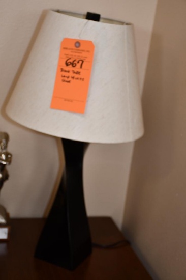BLACK TABLE LAMP W/WHITE SHADE