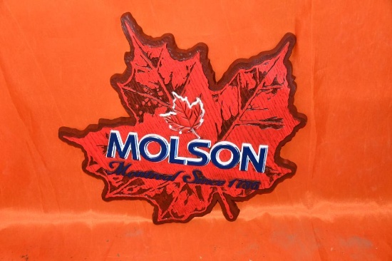 MOLSON HERITAGE MAPLE LEAF, APPROX. 22"