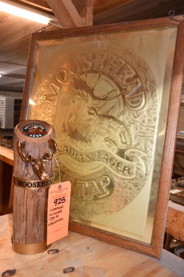 MOOSEHEAD MIRRORED SIGN & STANCHION