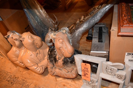 SECTION OF ASSORTED MOLDS & DISPLAYS: JOE CAMEL, JACK LOPE, CAMERA, RIFLE, MISC. & MERMAID ON END