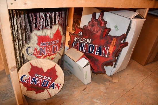 SECTION OF ASSORTED MOLSON SIGNS/DISPLAYS