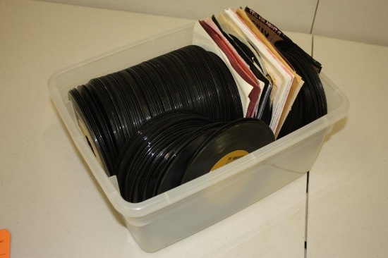 LARGE LOT OF ASSORTED 45'S, 50'S, 60'S, 70'S