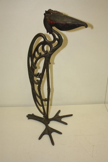VINTAGE ART DECO CAST IRON PELICAN ASHTRAY SMOKING STAND