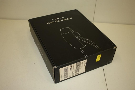 TESLA WALL CONNECTOR ELECTRIC CHARGER EV VEHICLE 48A SINGLE PHASE 18', LIKE NEW