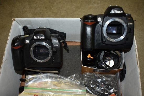 (2) NIKON D70S, D70 CAMERA BODIES AND LENSE PARTS & DIGITAL MANUALS