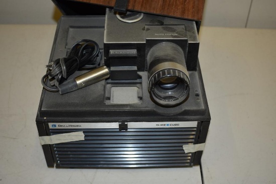 BELL & HOWELL SLIDE CUBE, 35MM SLIDE PROJECTOR