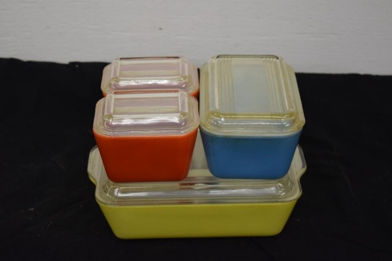 VINTAGE PYREX PRIMARY COLOR STACKING REFRIGERATOR SET COMPLETE WITH LIDS!