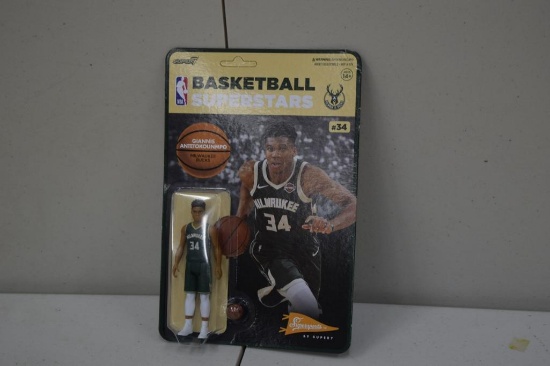GIANNIS BASKETBALL SUPERSTARS MINI SUPER 7, #34, NIB