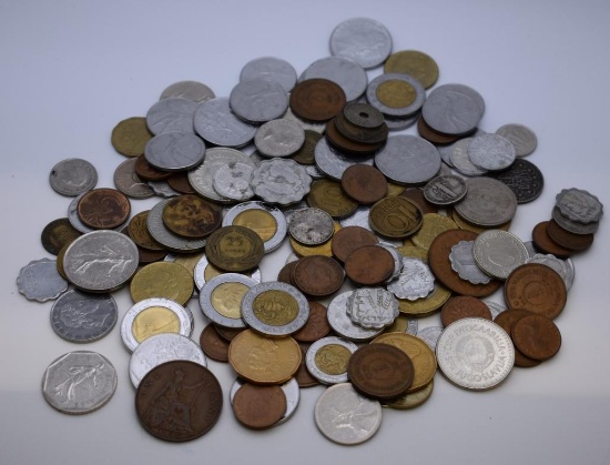 LARGE LOT OF 100 FOREIGN NUMISMATIC COINS, MOST FROM CANADA, AS SHOWN, ALL FOR ONE MONEY