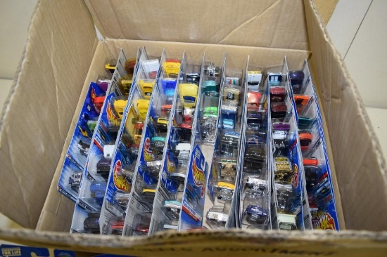 LARGE LOT OF VINTAGE MATTEL HOT WHEELS TOY CARS, NEW IN SHIPPING BOX
